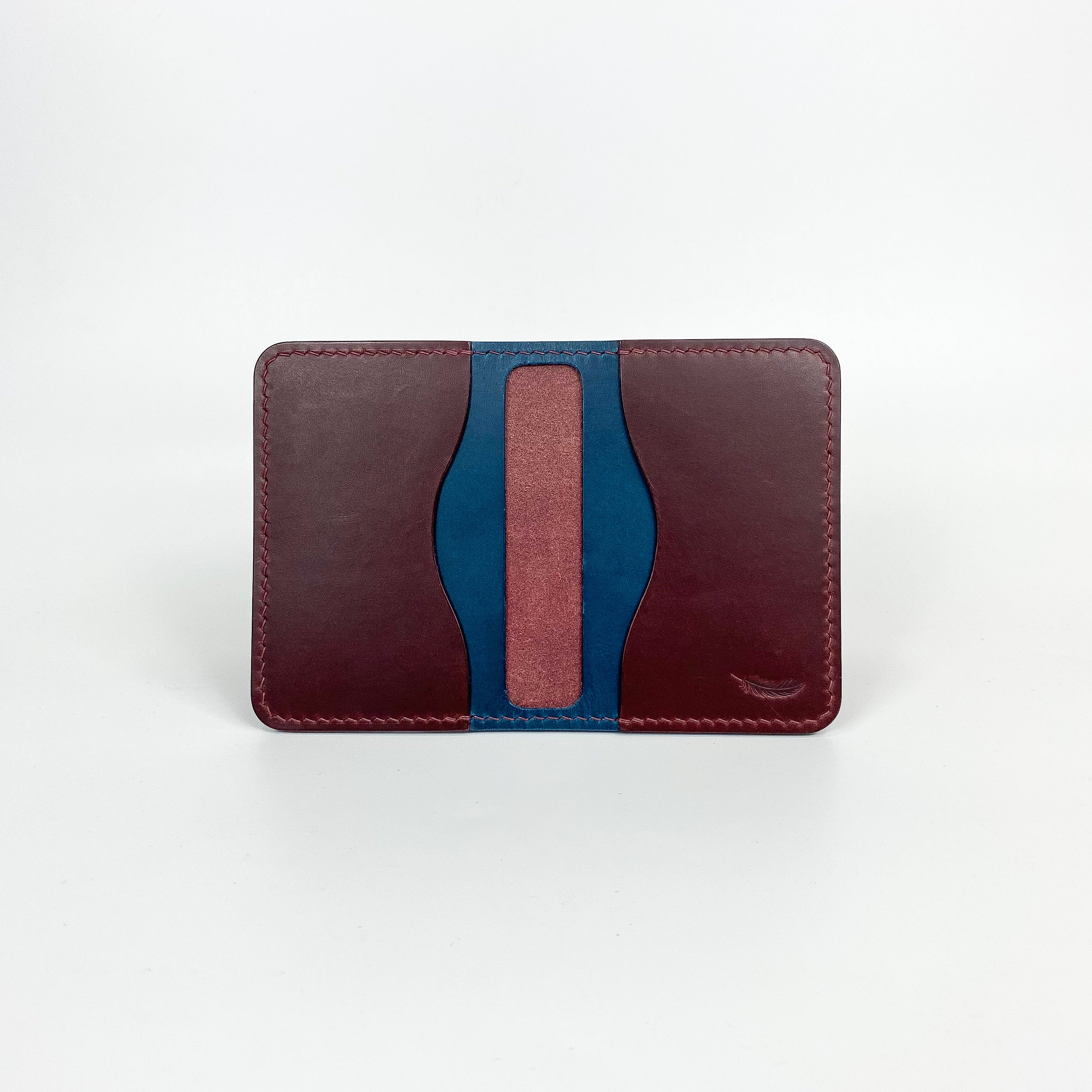 Atelish Buttero Two-Tone Slim Bifold Card Holder
