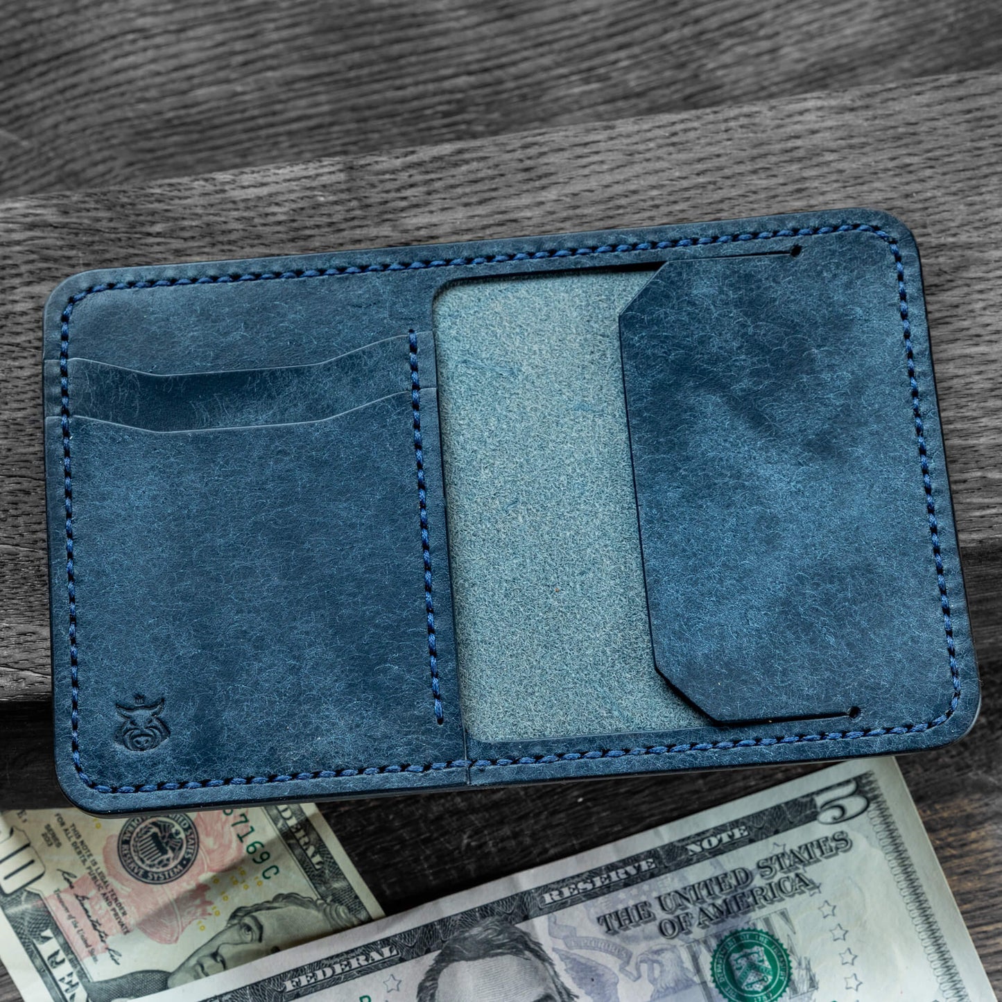 Vegetable Tanned Leather Card Holder – Minimalist Handmade Wallet