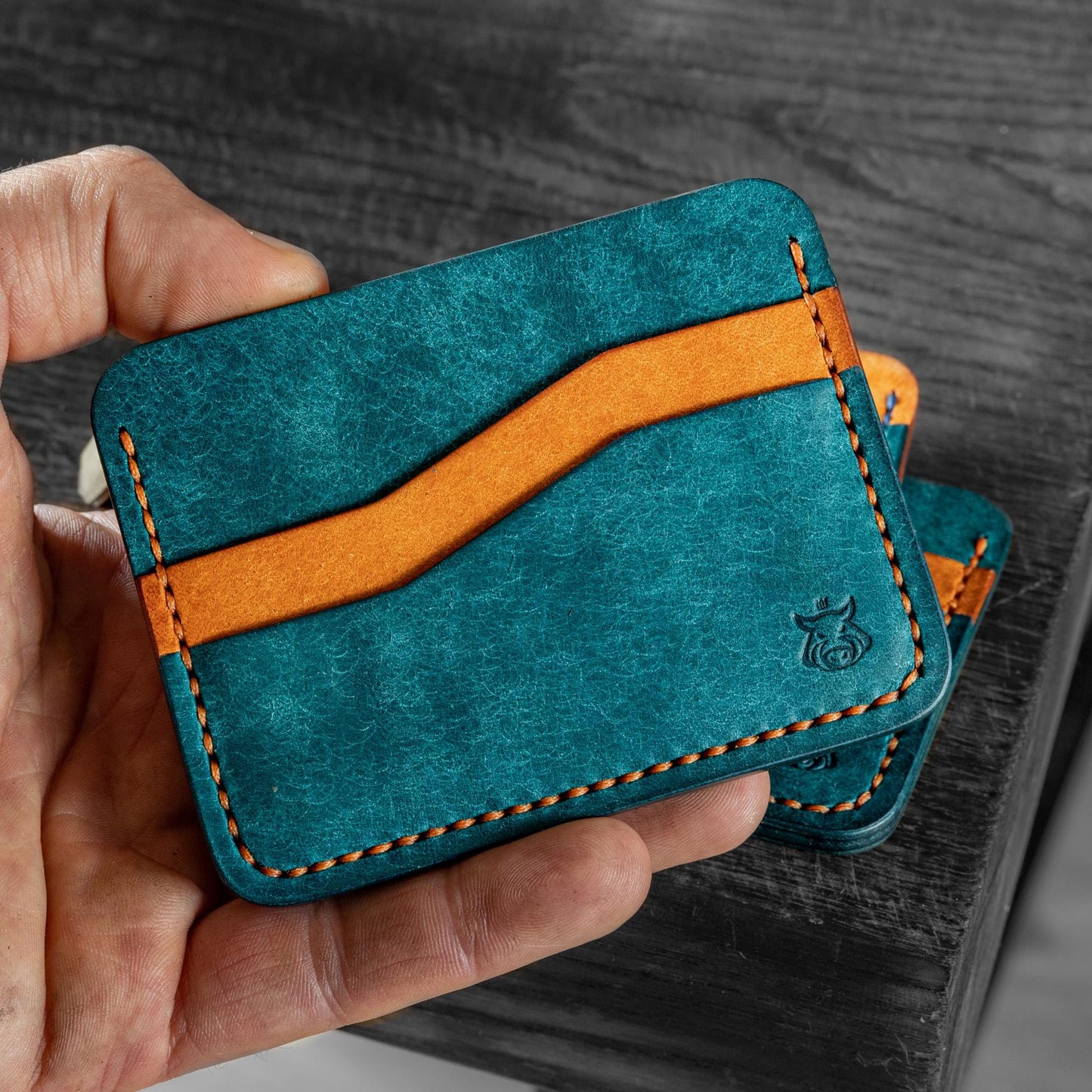 Classic Vegetable Tanned Leather Card Holder – Handcrafted Minimalist Wallet