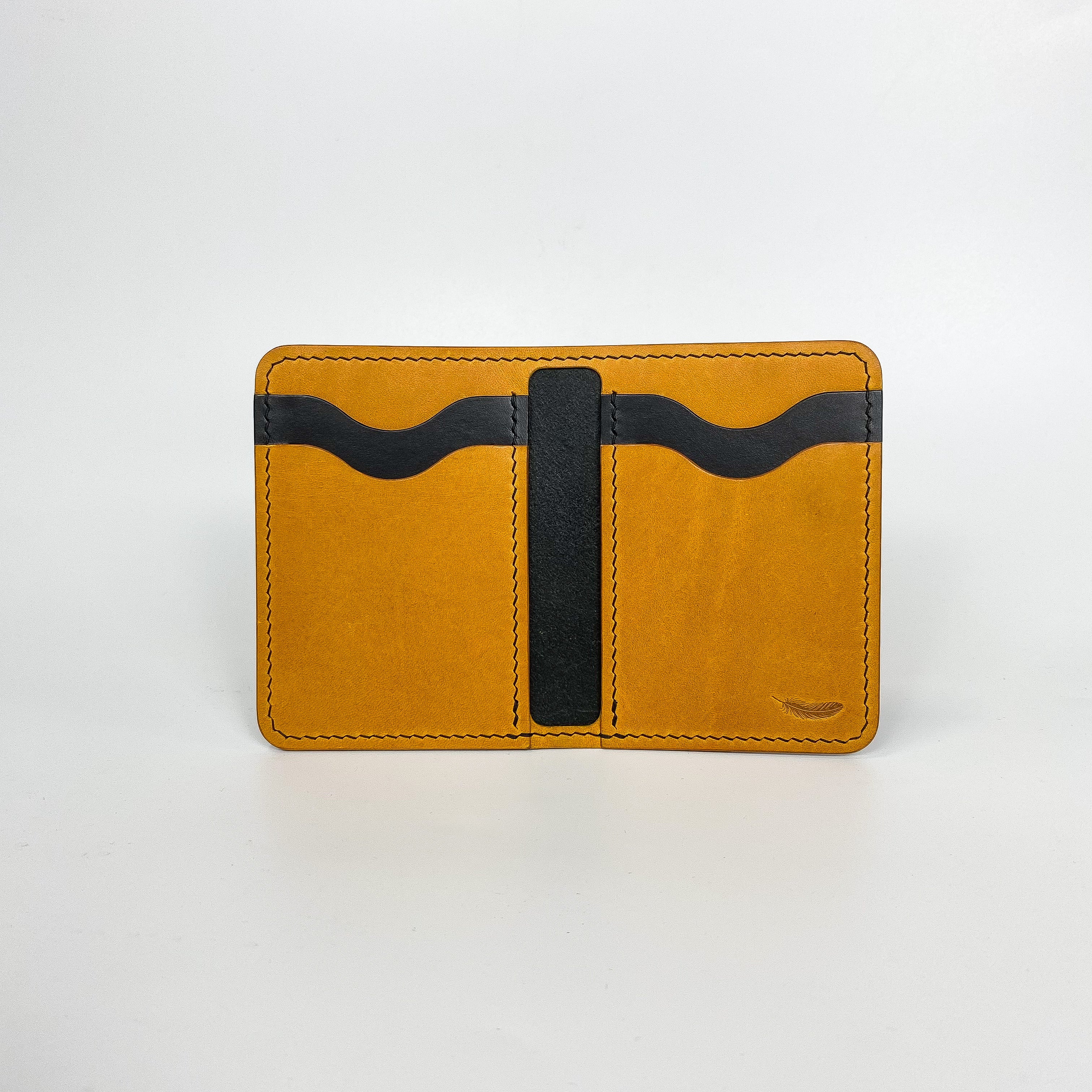 Atelish Buttero Leather Bifold Card Holder