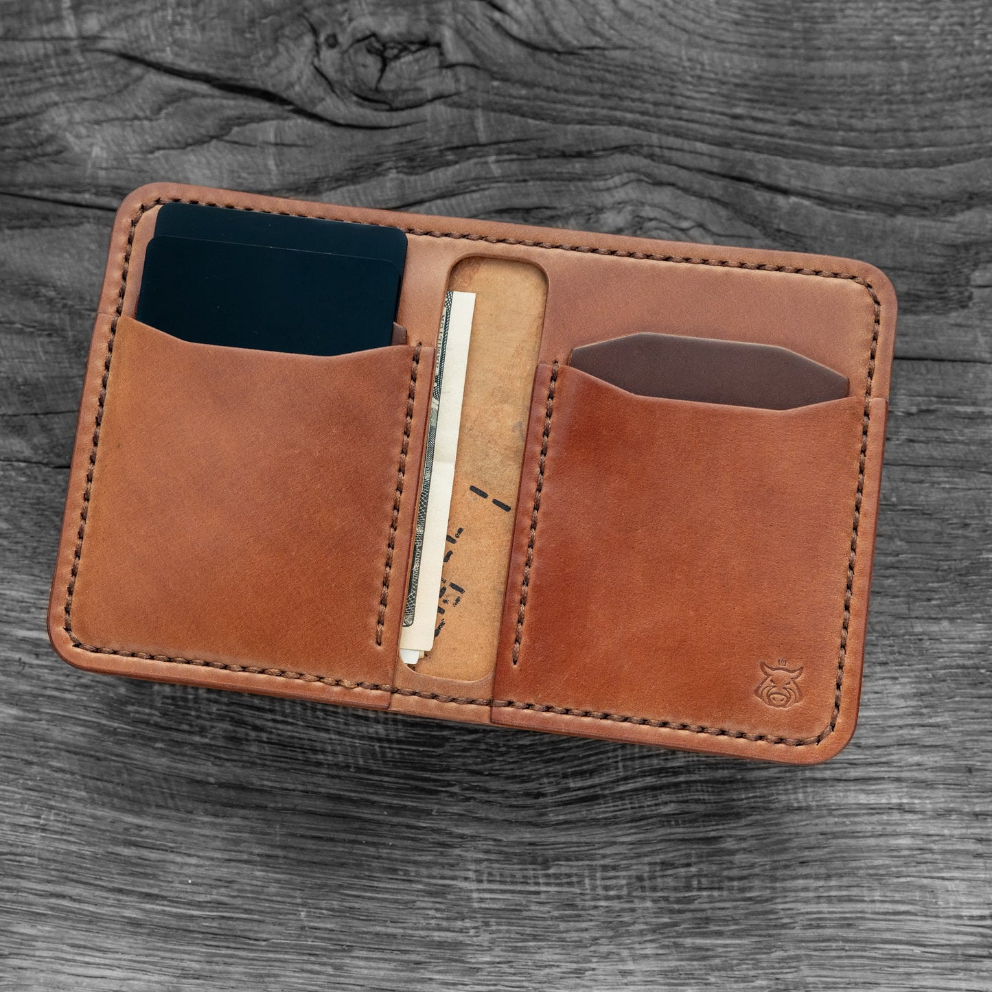 Vertical Leather Bifold Wallet – Horween Shell Cordovan