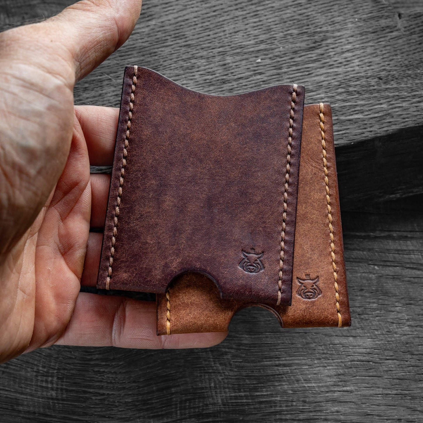 Handmade Cloak Leather Card Holder – Minimalist Slim Wallet in Full‑Grain Italian Leather