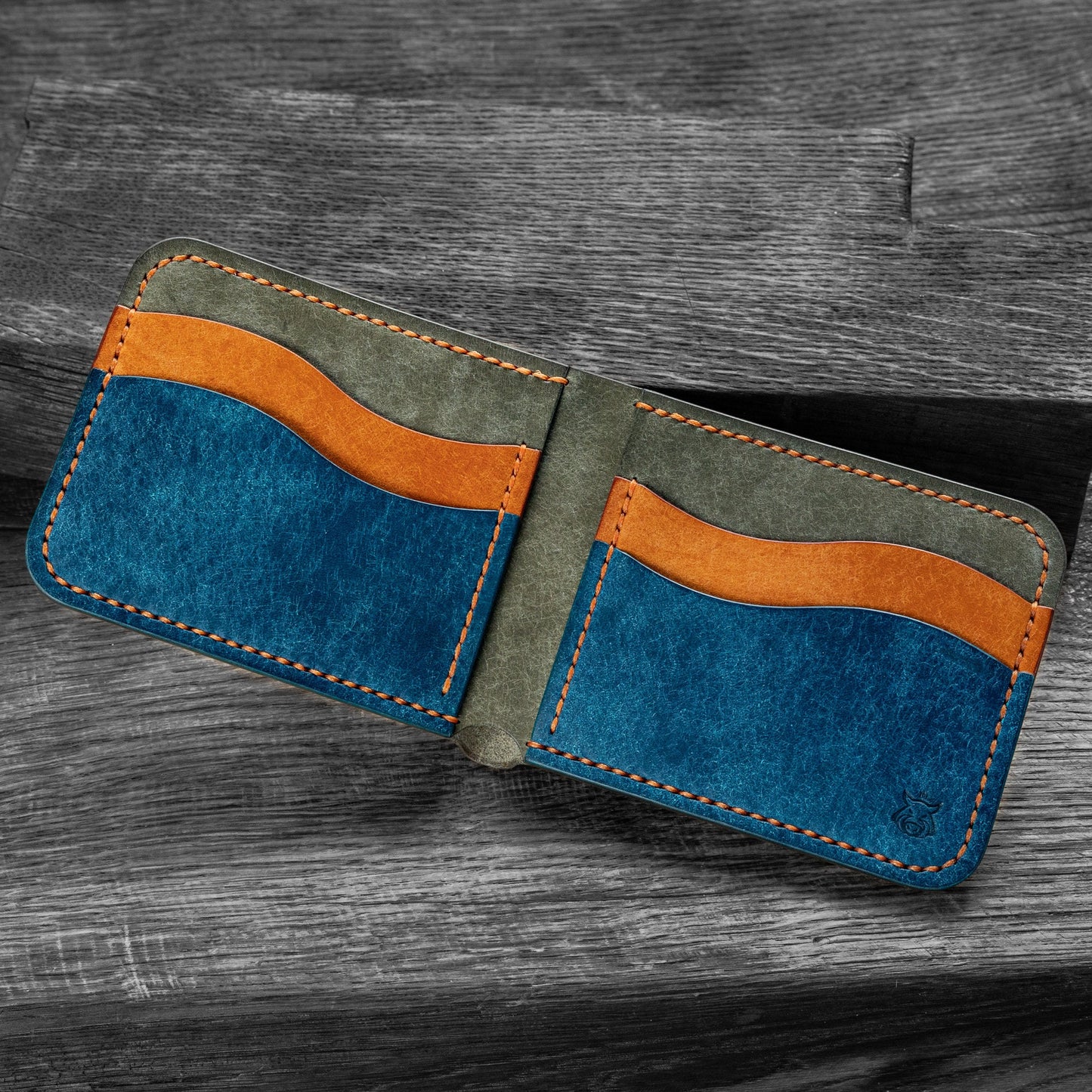 Stash Bifold Wallet – Handcrafted Full-Grain Leather
