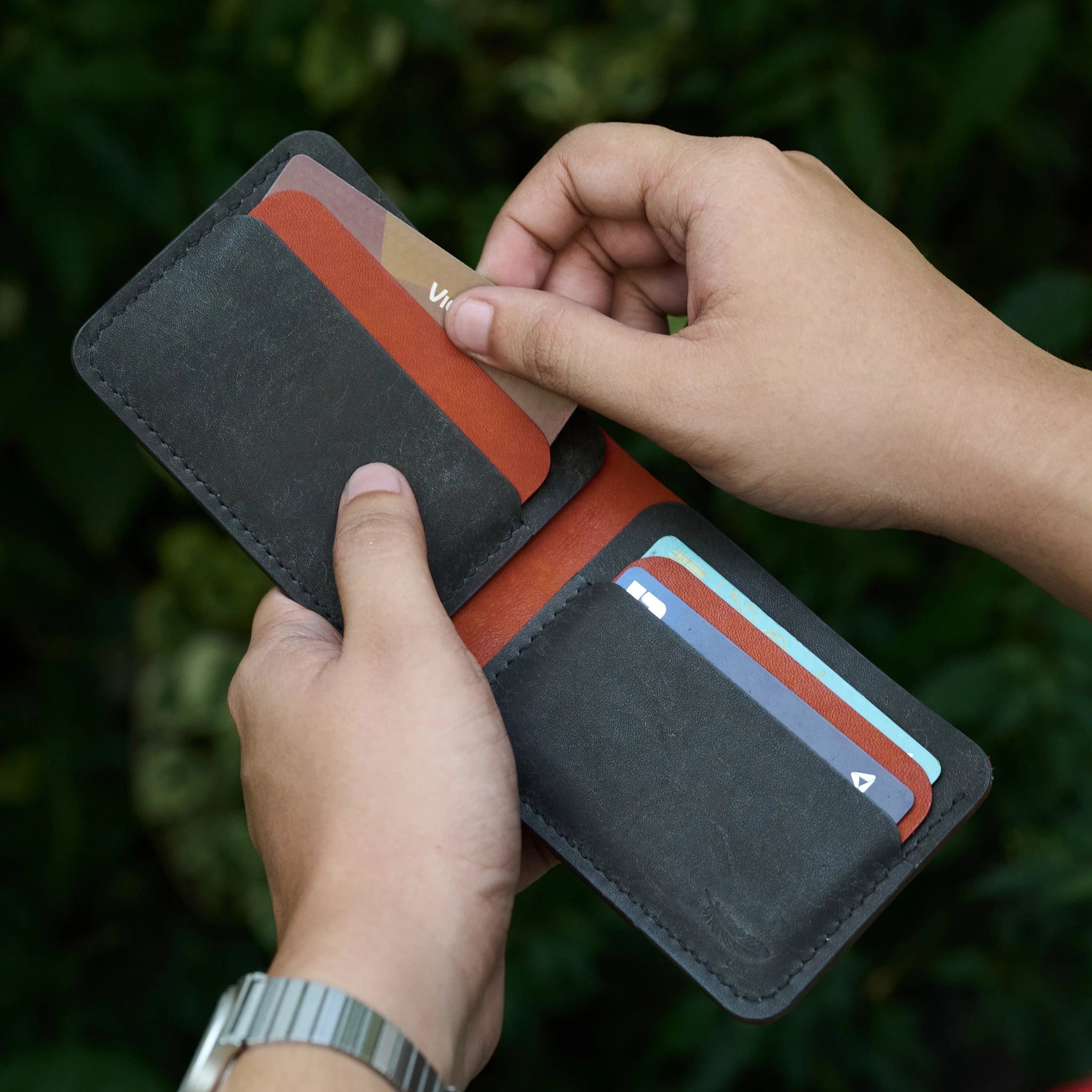 Minimalist Pueblo Leather Bifold Wallet