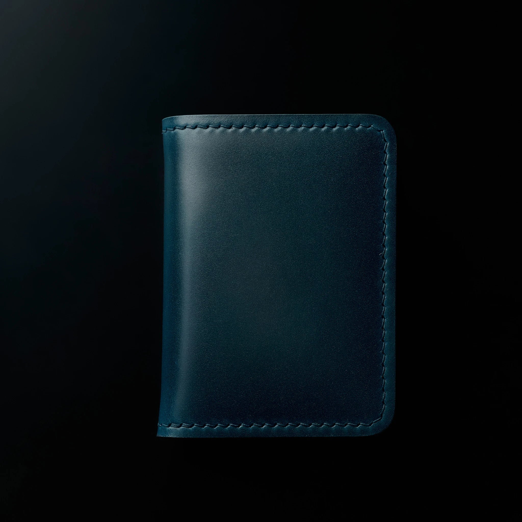 Semi Shell Cordovan – Pueblo Leather Vertical Bifold Card Holder