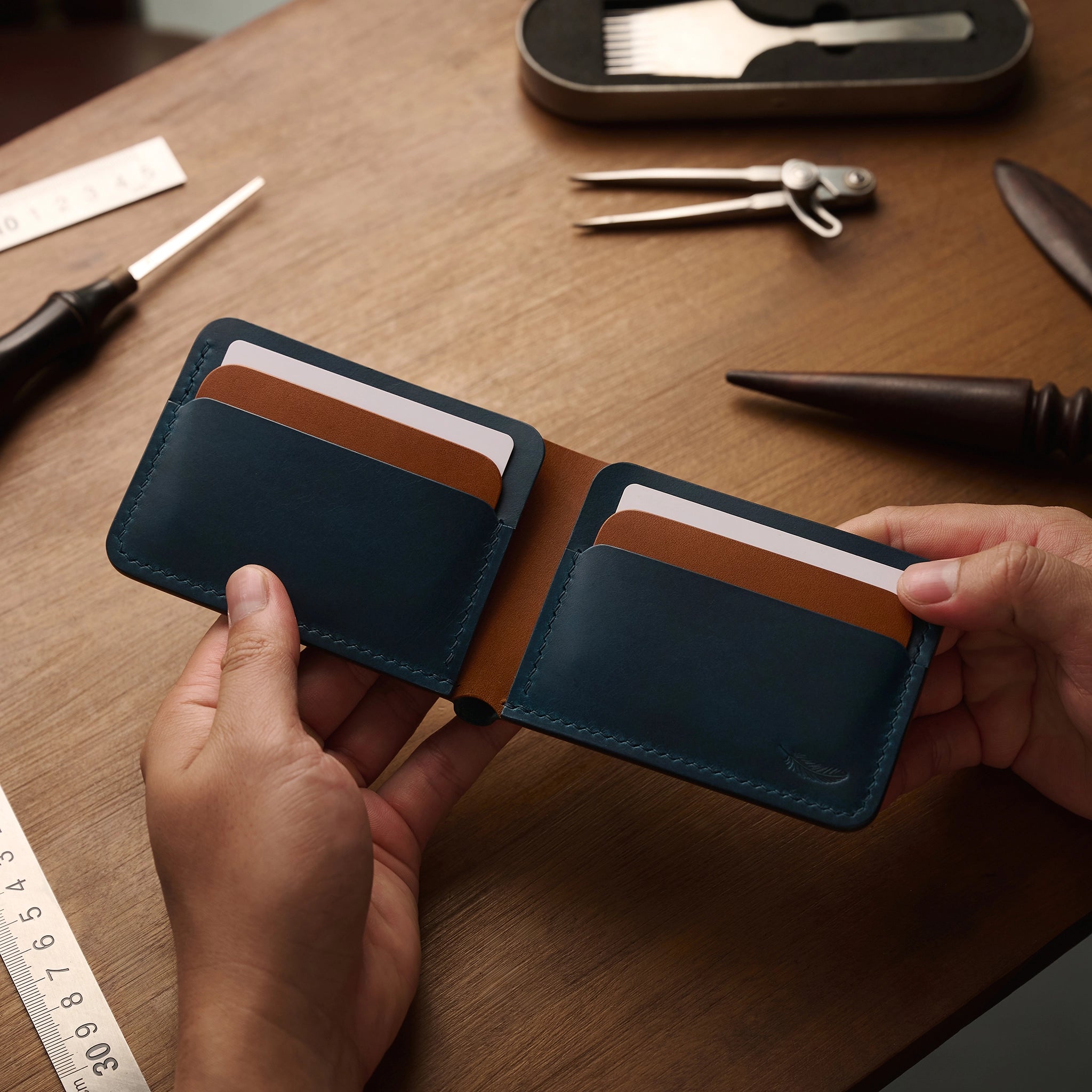 Minimalist Buttero Leather Bifold Wallet