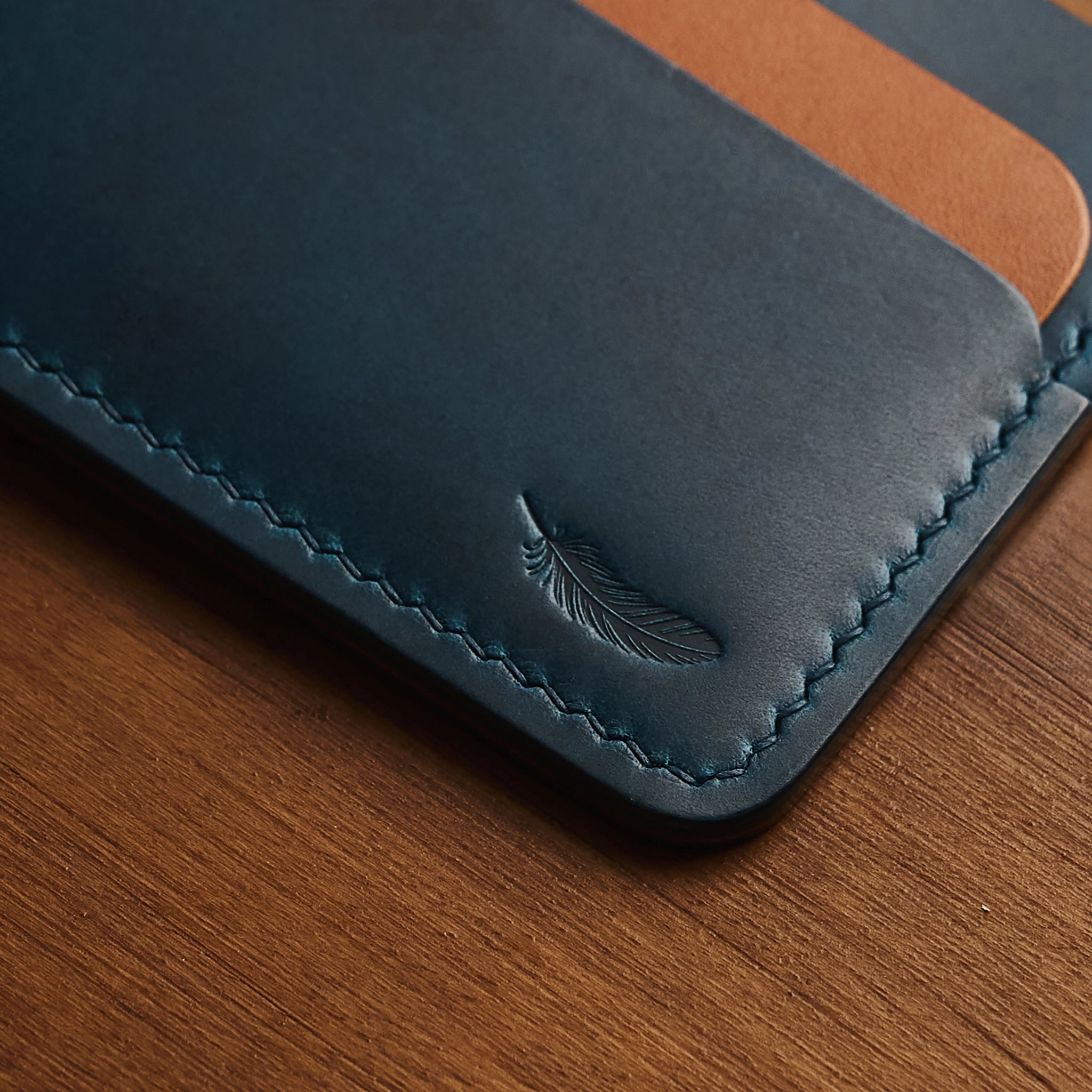 Minimalist Buttero Leather Bifold Wallet