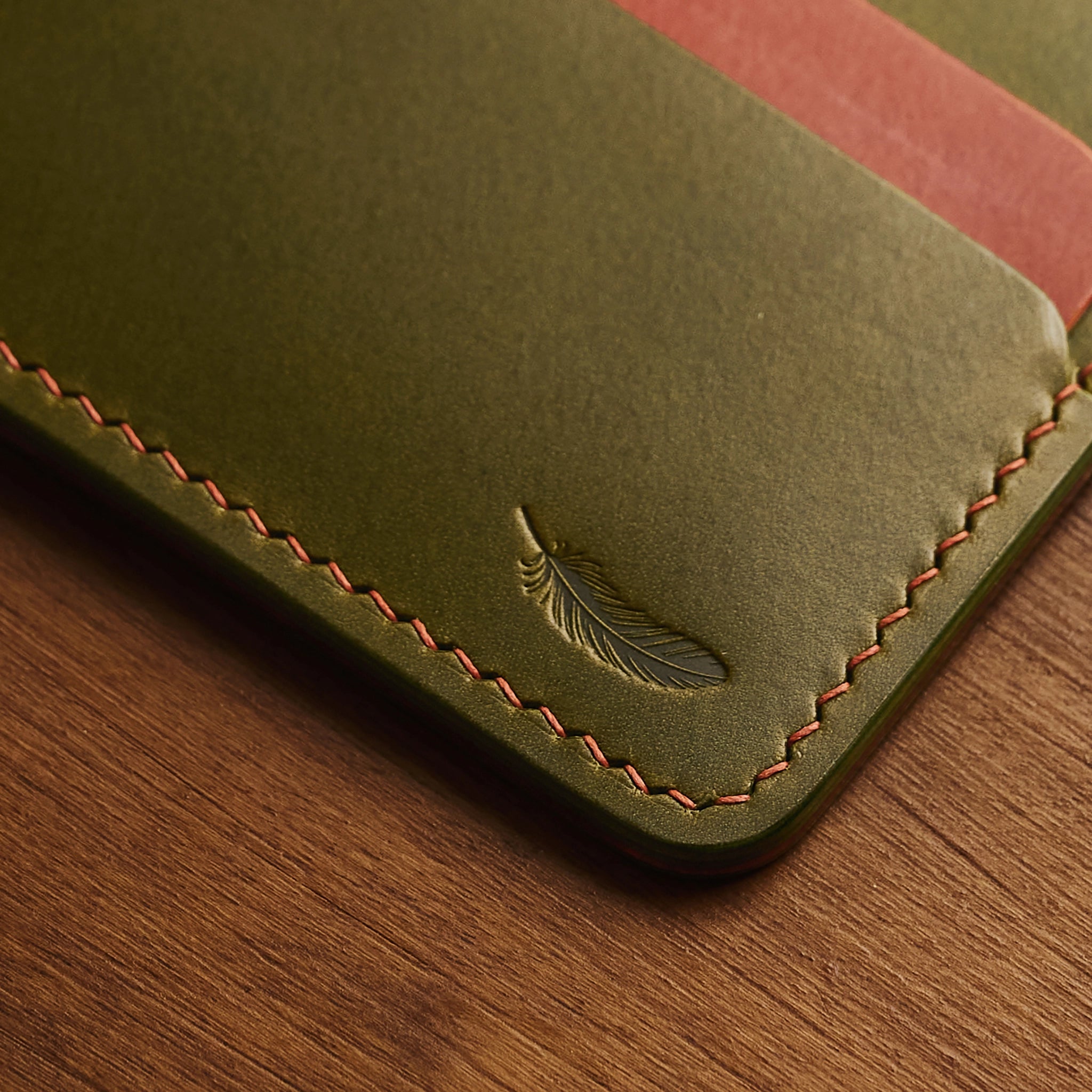Minimalist Buttero Leather Bifold Wallet