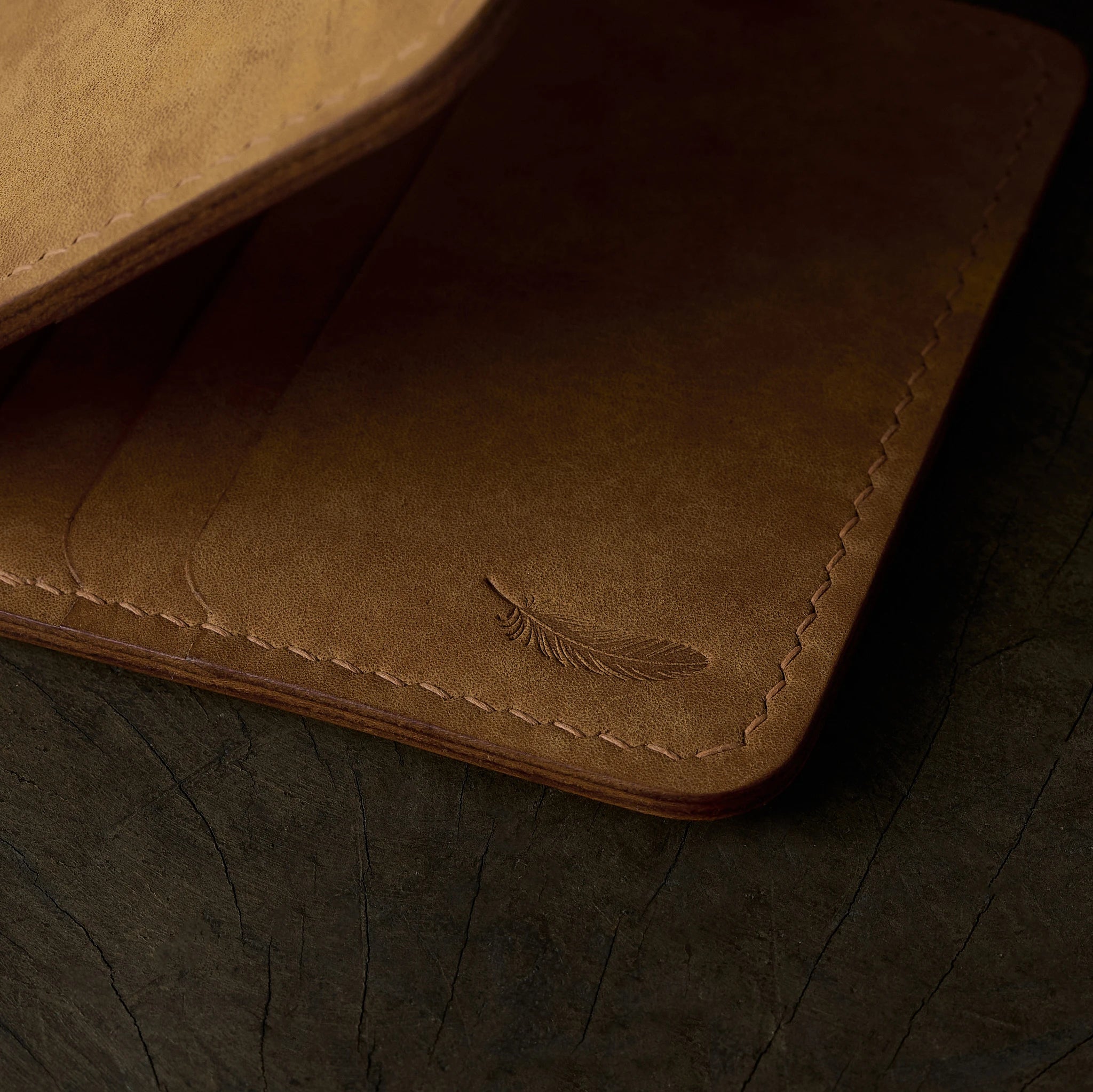 Vertical Pueblo Leather Slim Bifold Wallet