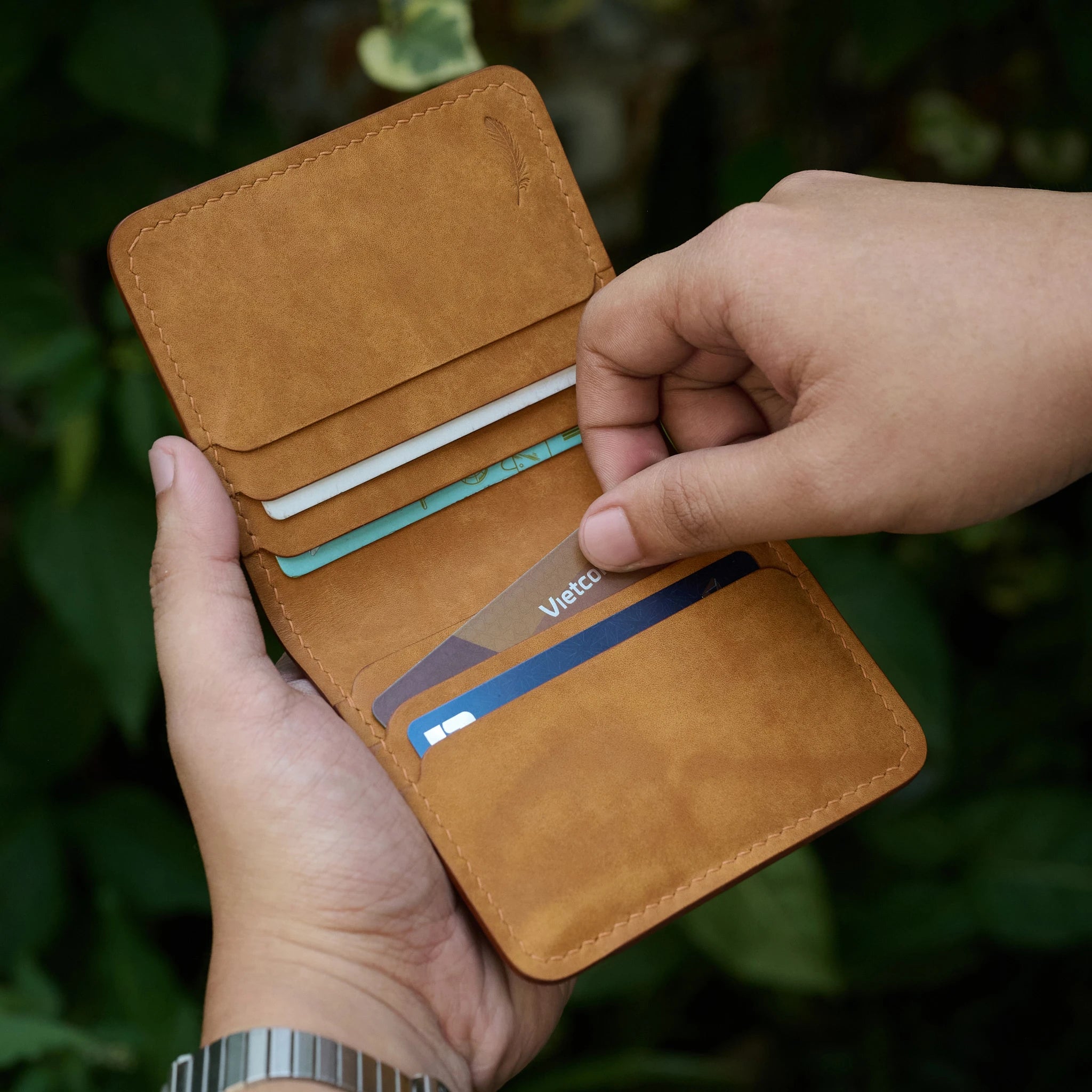 Vertical Pueblo Leather Slim Bifold Wallet