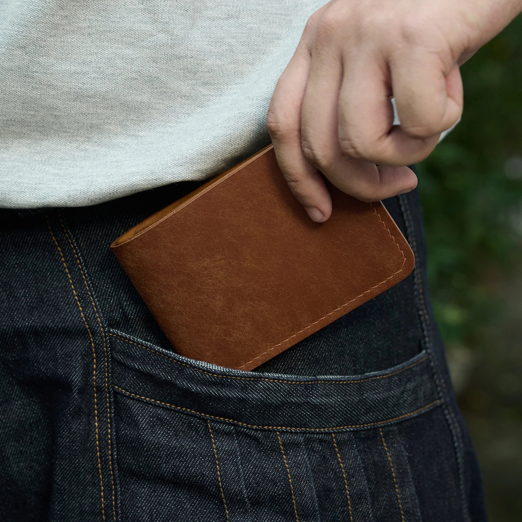 Minimalist Pueblo Leather Bifold Wallet
