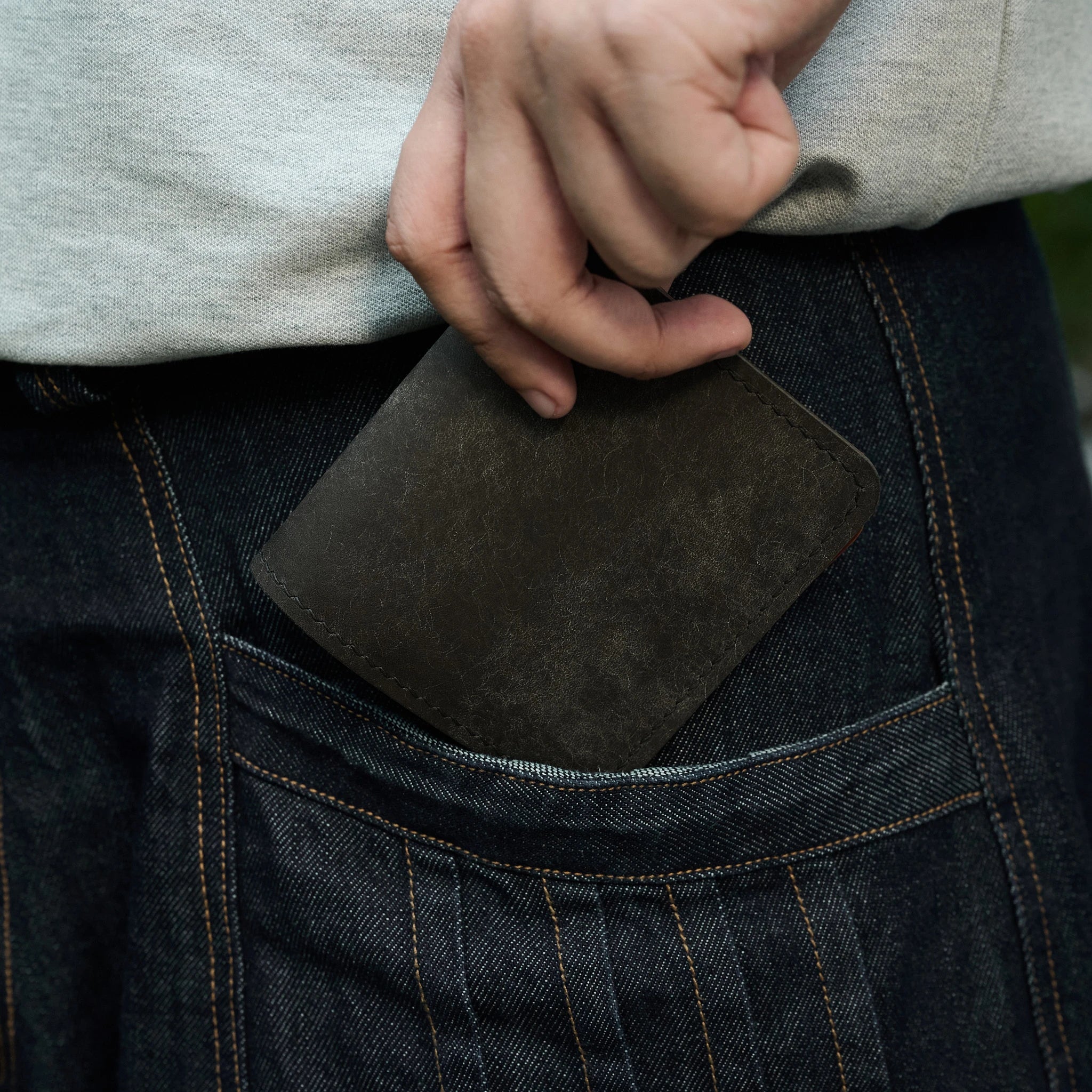 Pueblo Leather Slim Bifold Wallet