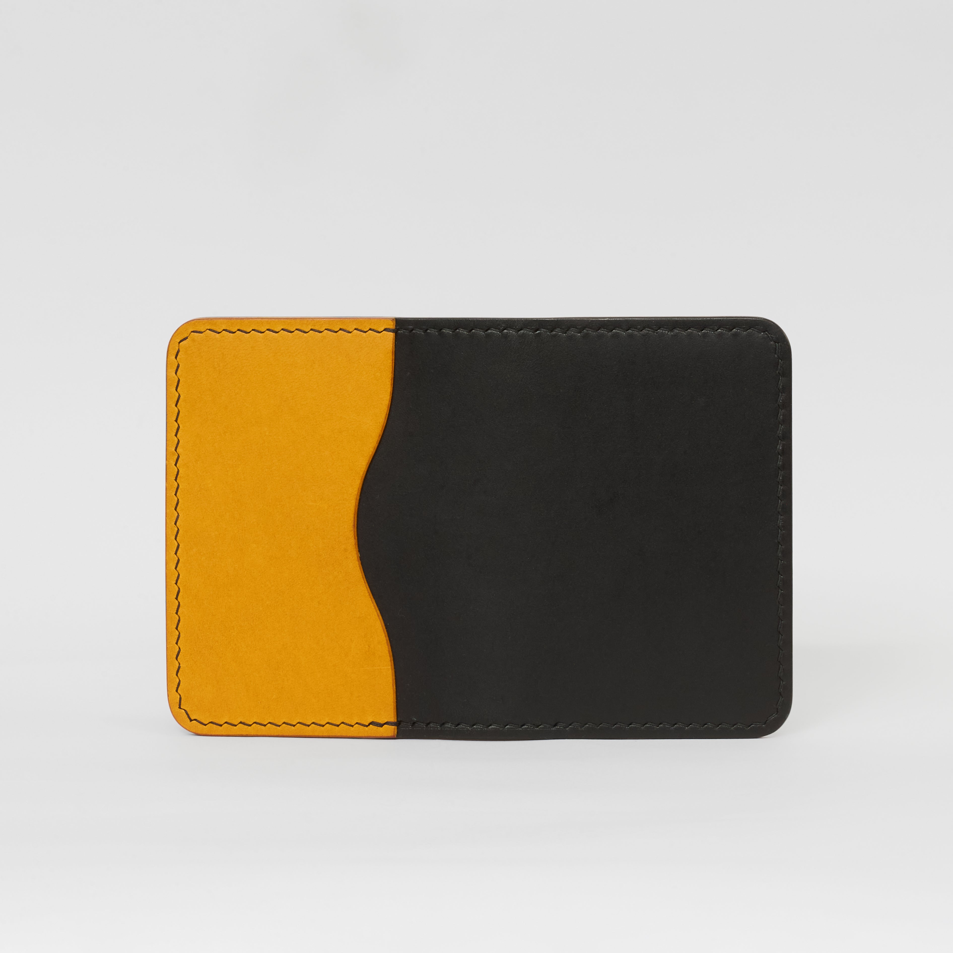 Atelish Buttero Two-Tone Slim Bifold Card Holder