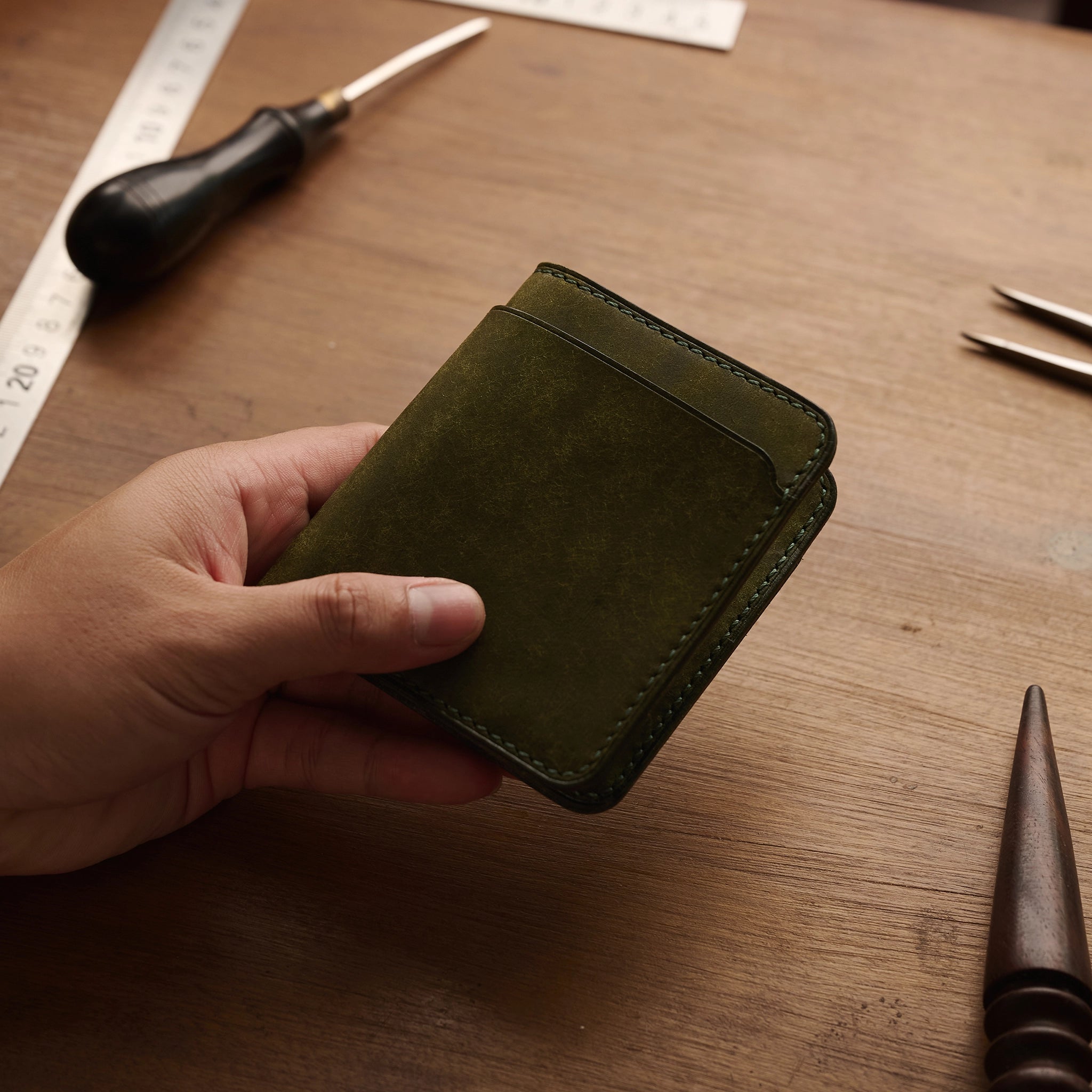 Vertical Pueblo Leather Slim Bifold Wallet Ver 2