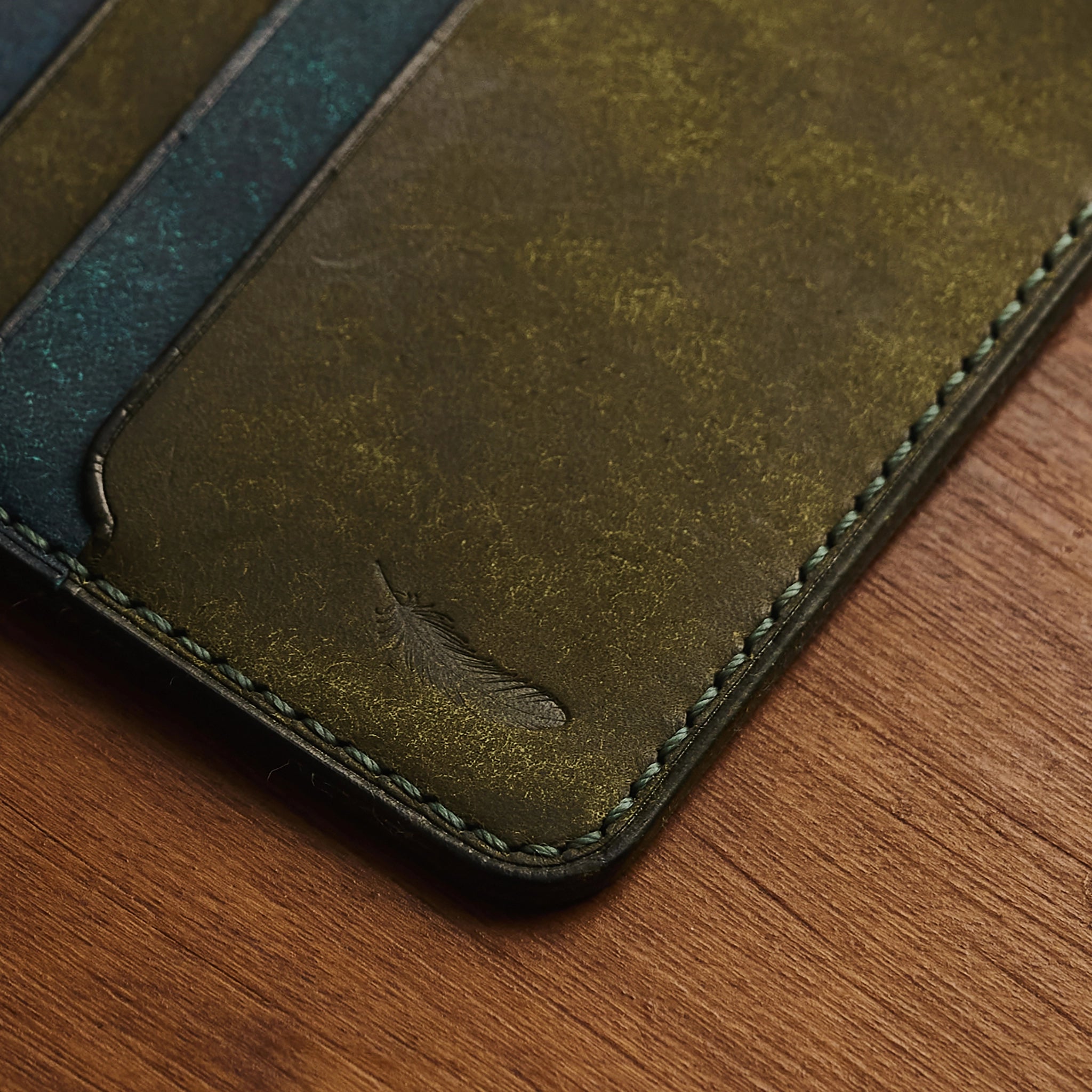 Vertical Pueblo Leather Slim Bifold Wallet Ver 2