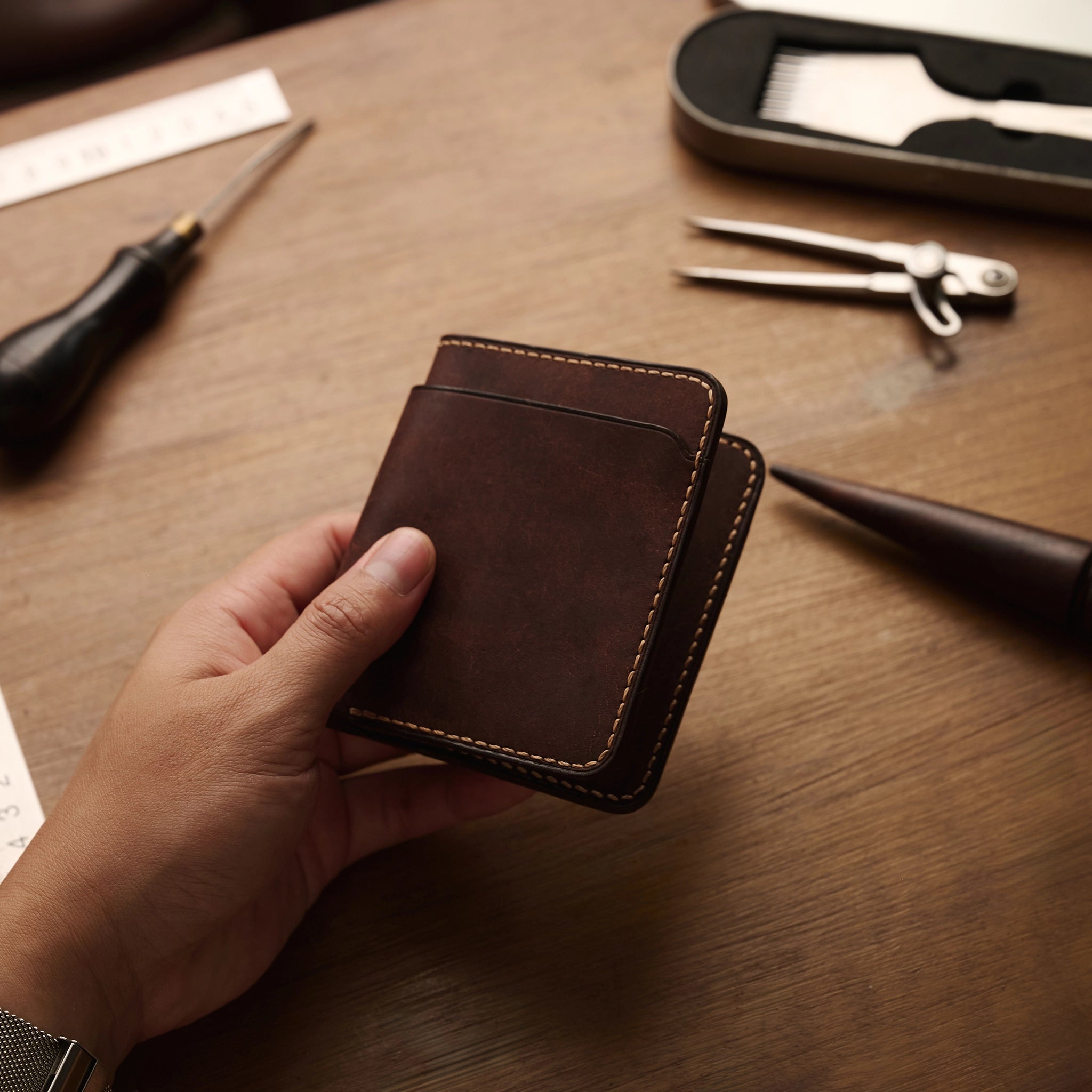 Vertical Pueblo Leather Slim Bifold Wallet Ver 2