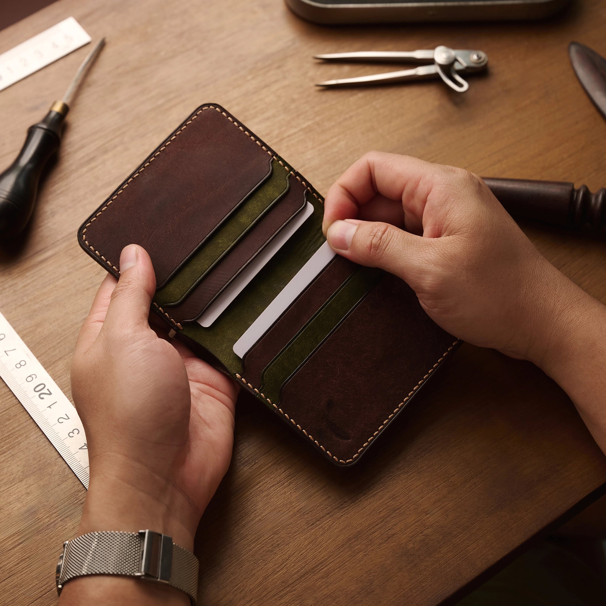 Vertical Pueblo Leather Slim Bifold Wallet Ver 2