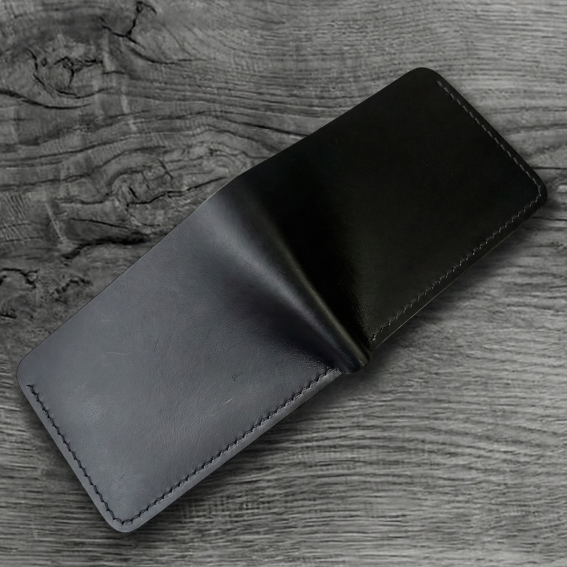 Minimalist Buttero Leather Bifold Wallet