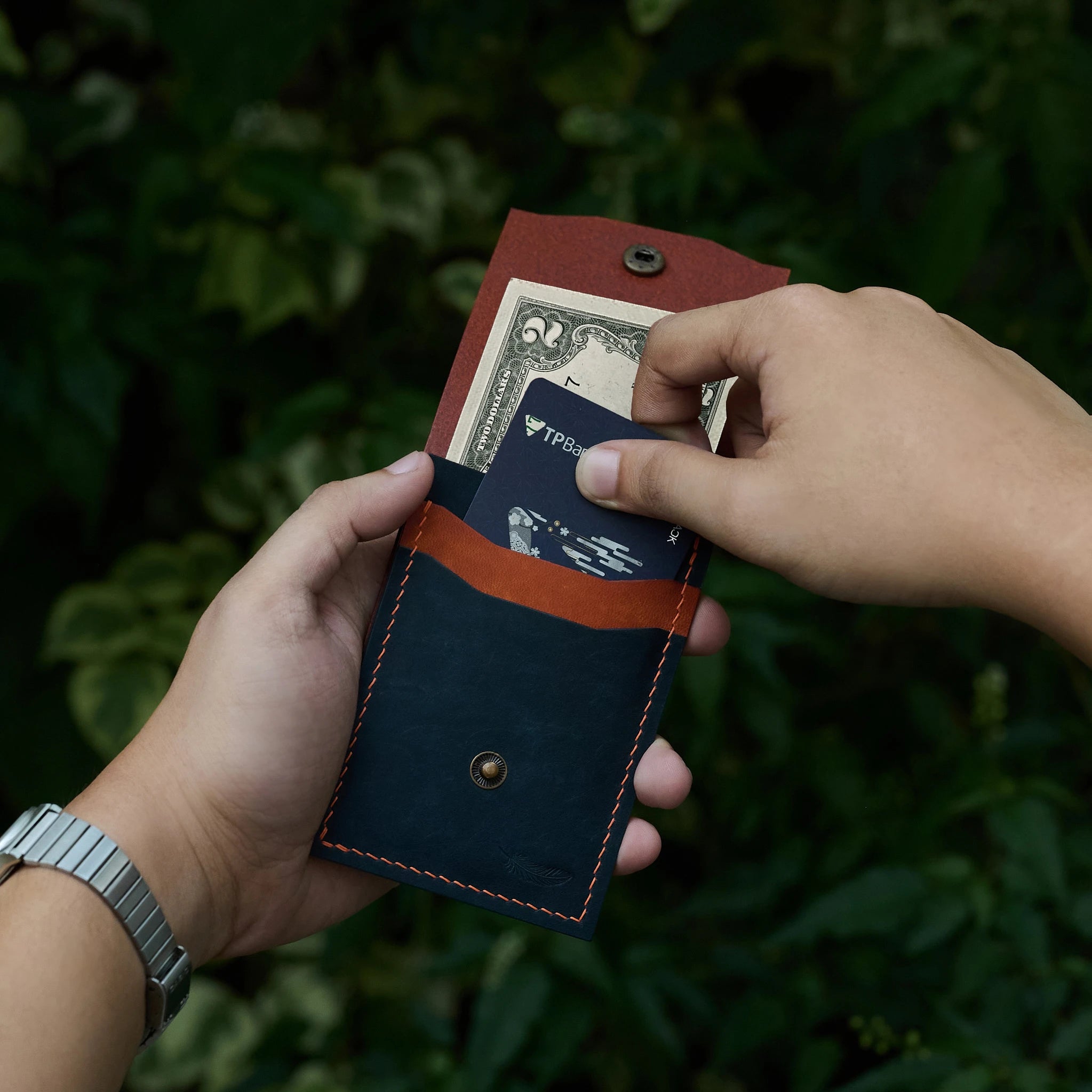 Pueblo Leather Minimal Snap Flap Wallet