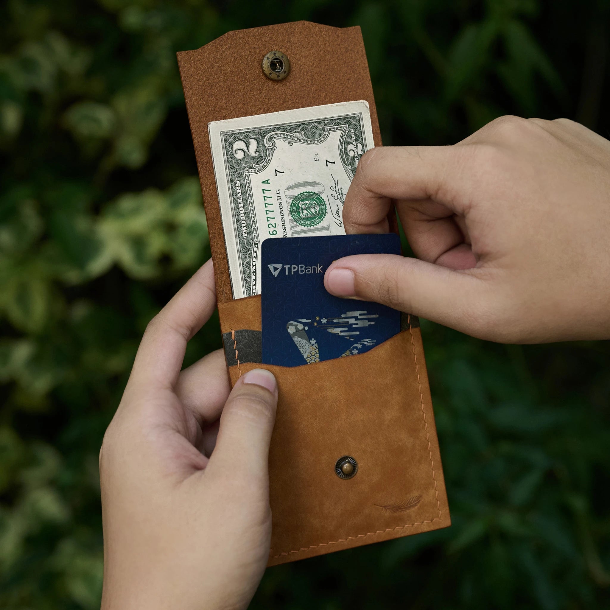 Pueblo Leather Minimal Snap Flap Wallet