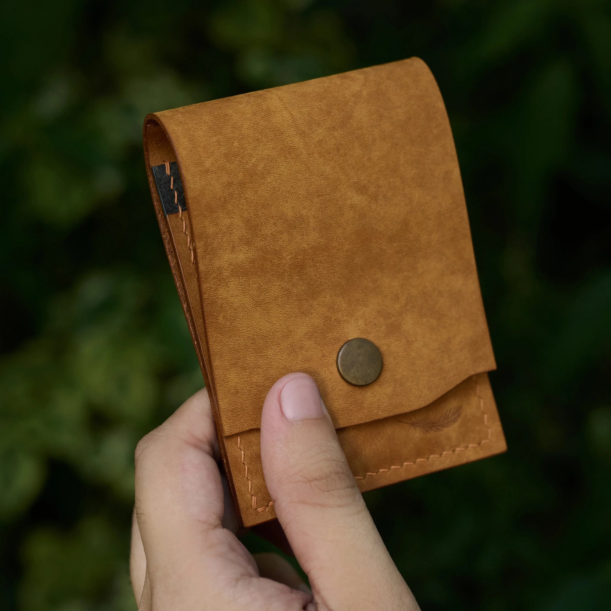 Pueblo Leather Minimal Snap Flap Wallet