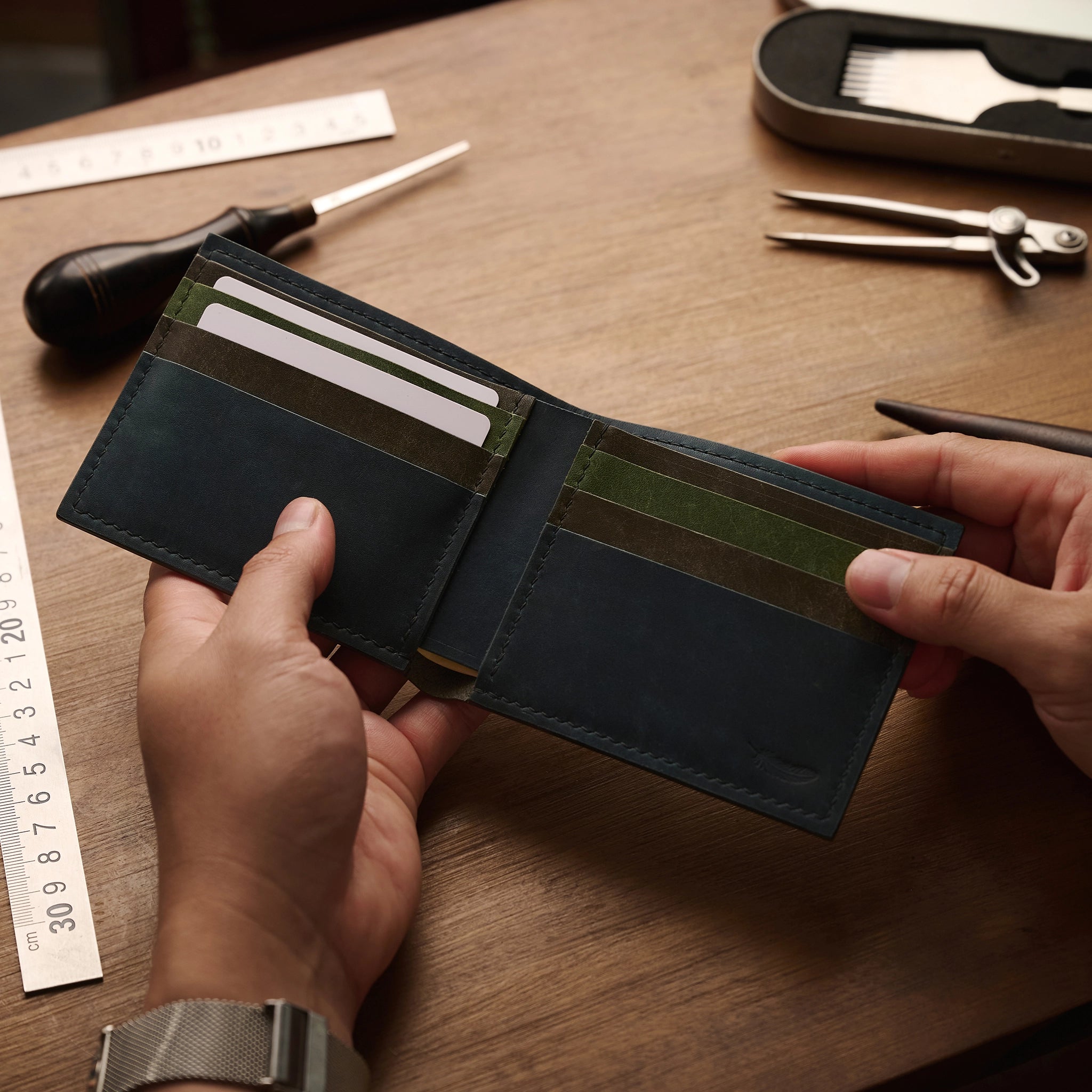 Classic Pueblo Leather Bifold Wallet