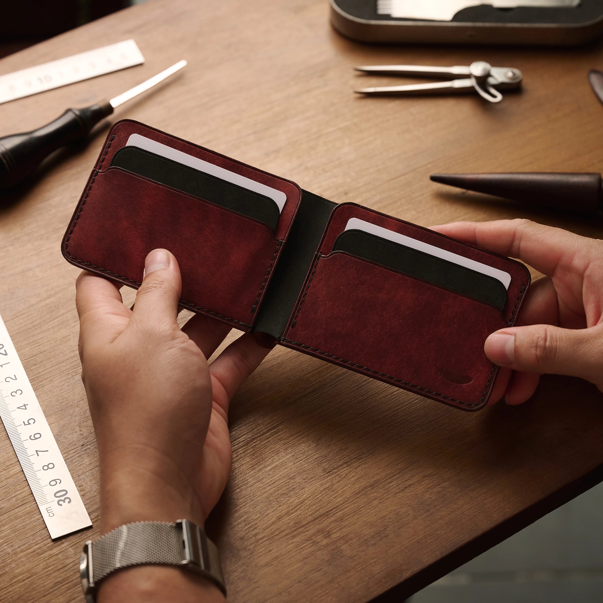 Minimalist Pueblo Leather Bifold Wallet Ver 2