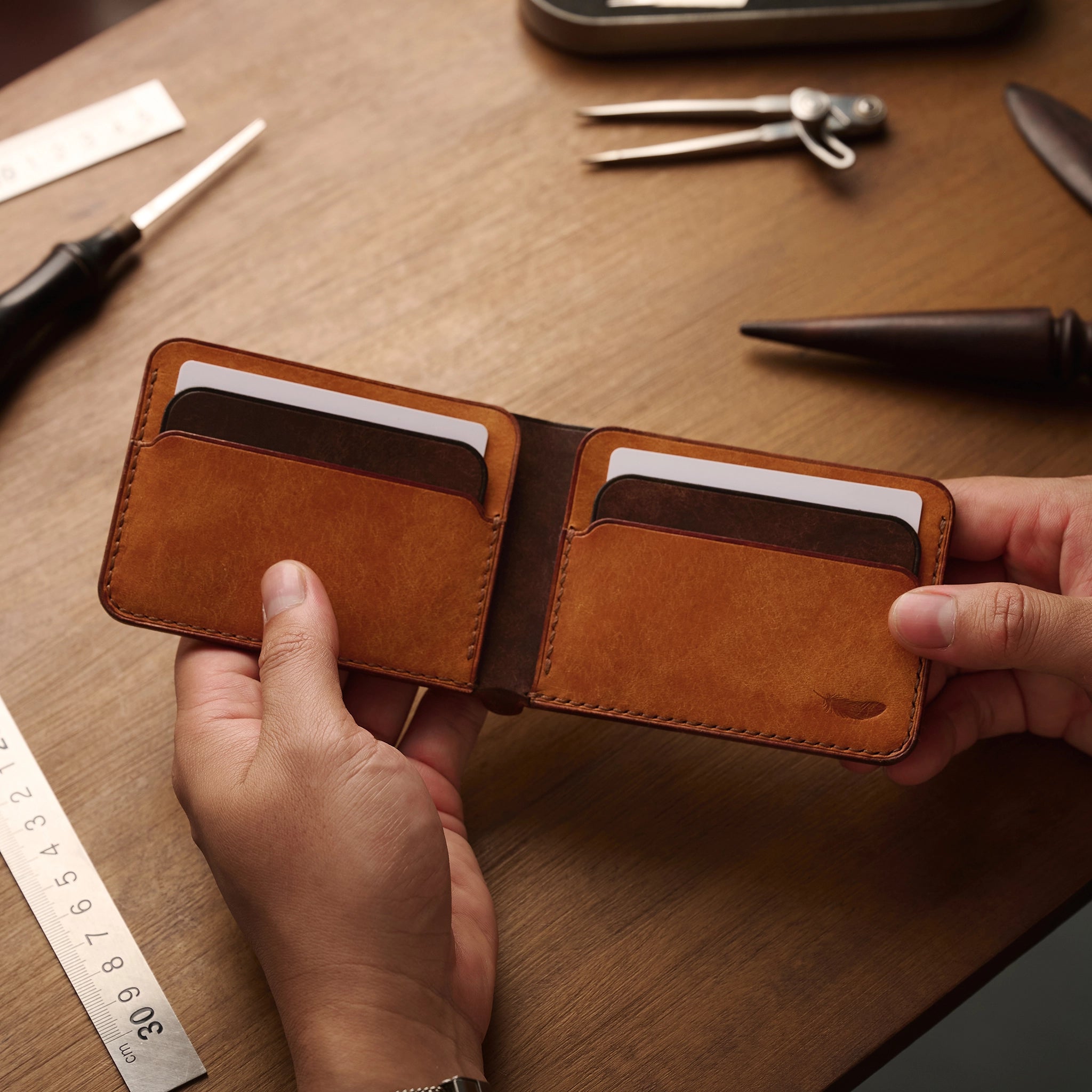 Minimalist Pueblo Leather Bifold Wallet Ver 2
