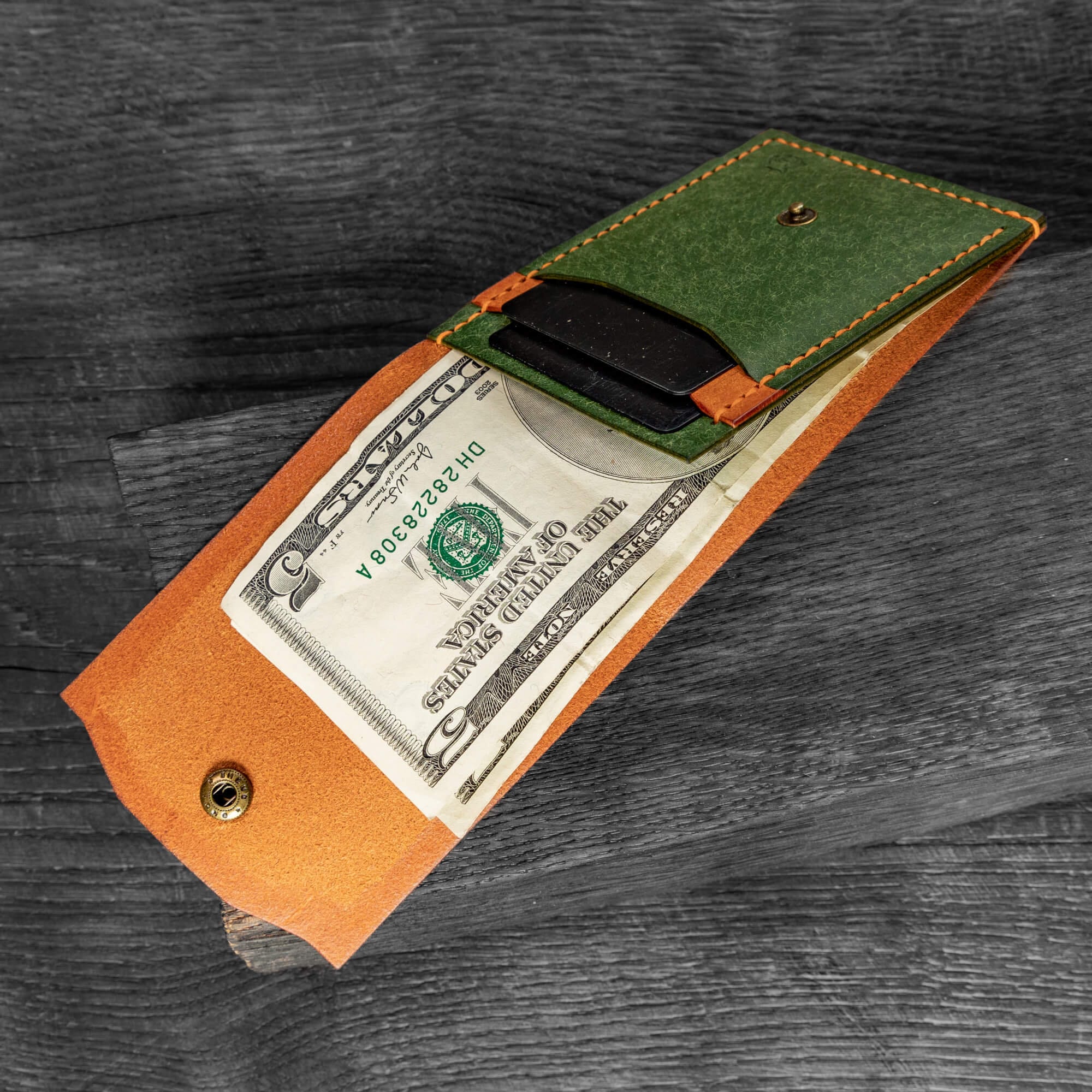 Minimalist Leather Card Holder – Slim Front Pocket Wallet