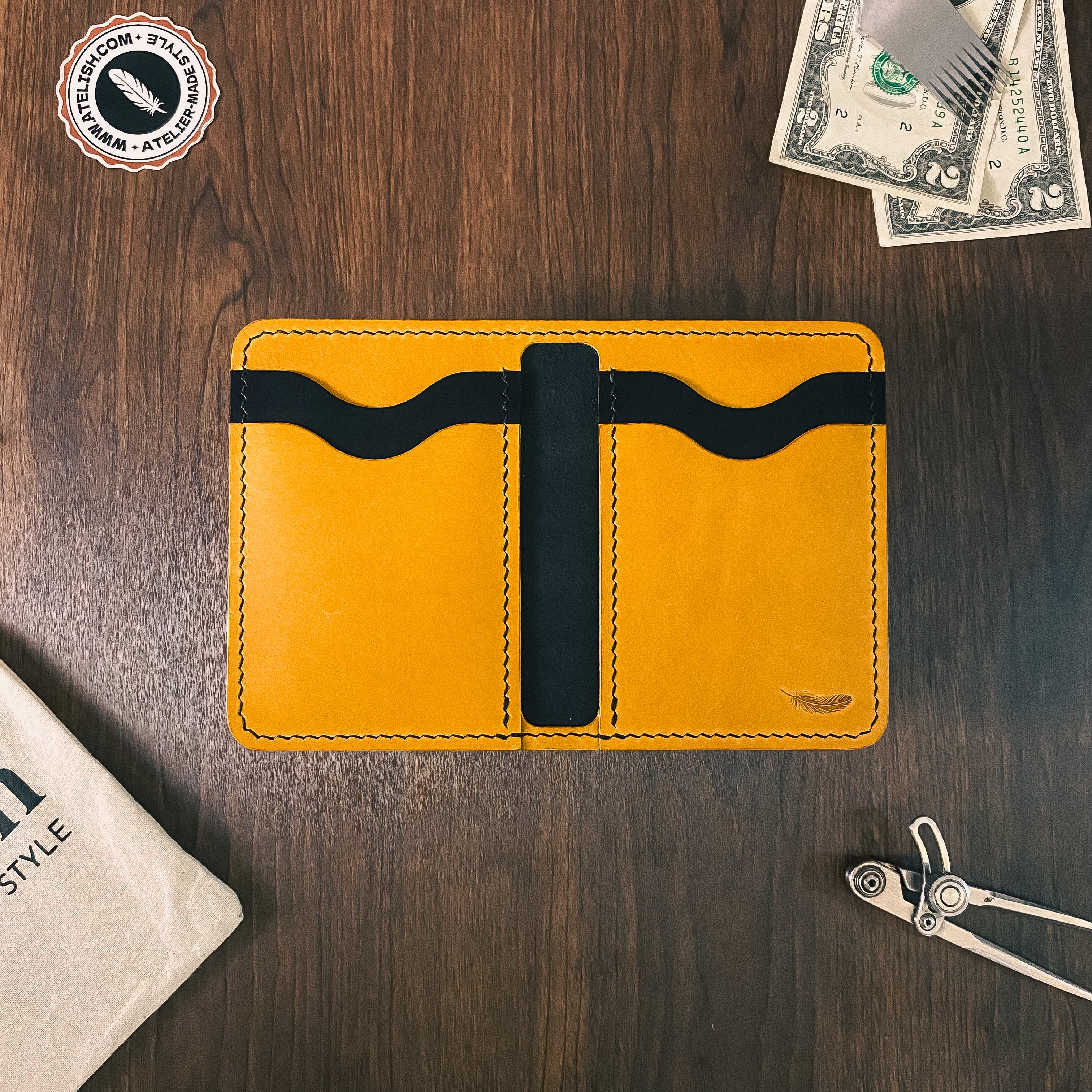 Atelish Buttero Leather Bifold Card Holder