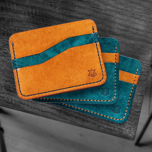 Classic Vegetable Tanned Leather Card Holder – Handcrafted Minimalist Wallet