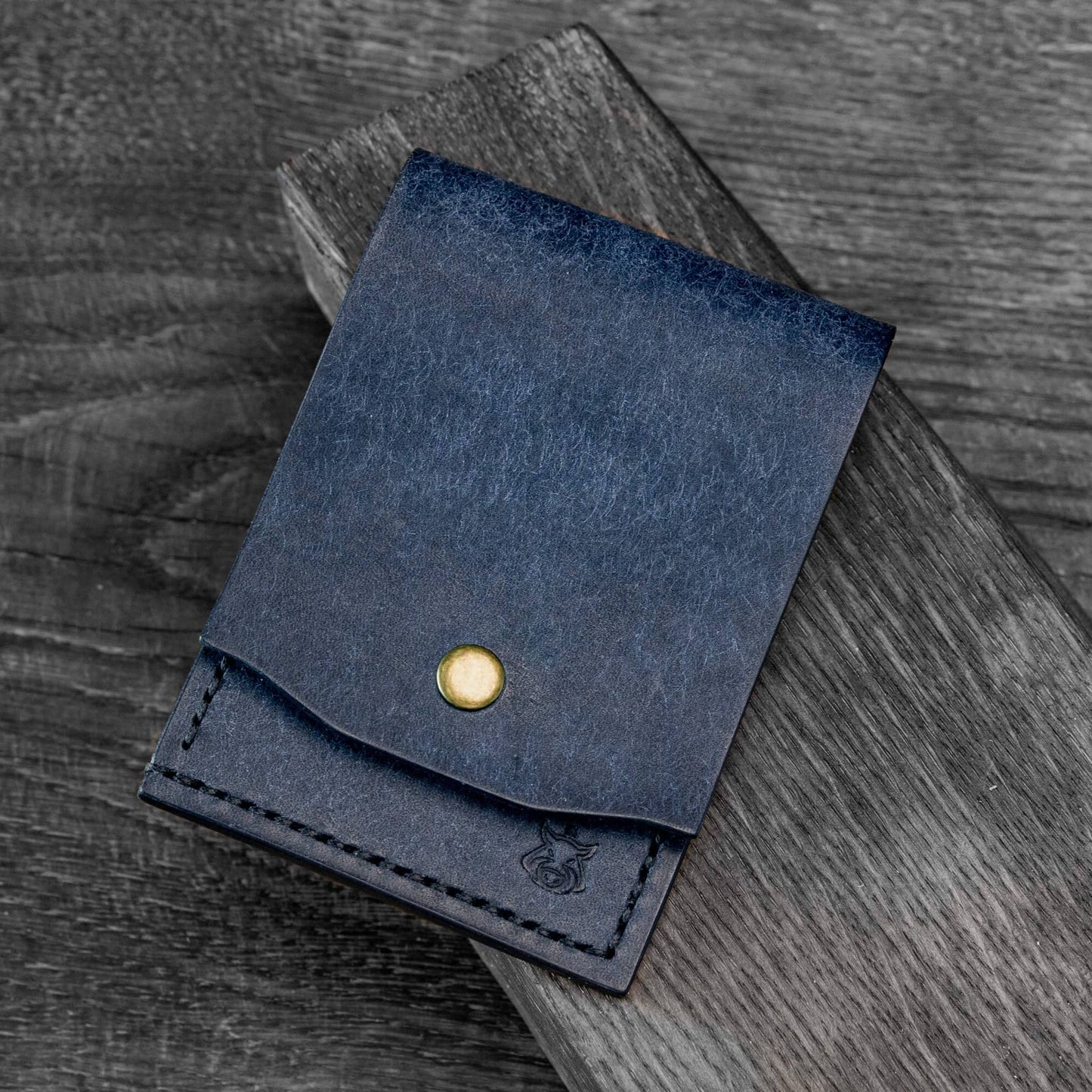 Minimalist Leather Card Holder – Slim Front Pocket Wallet