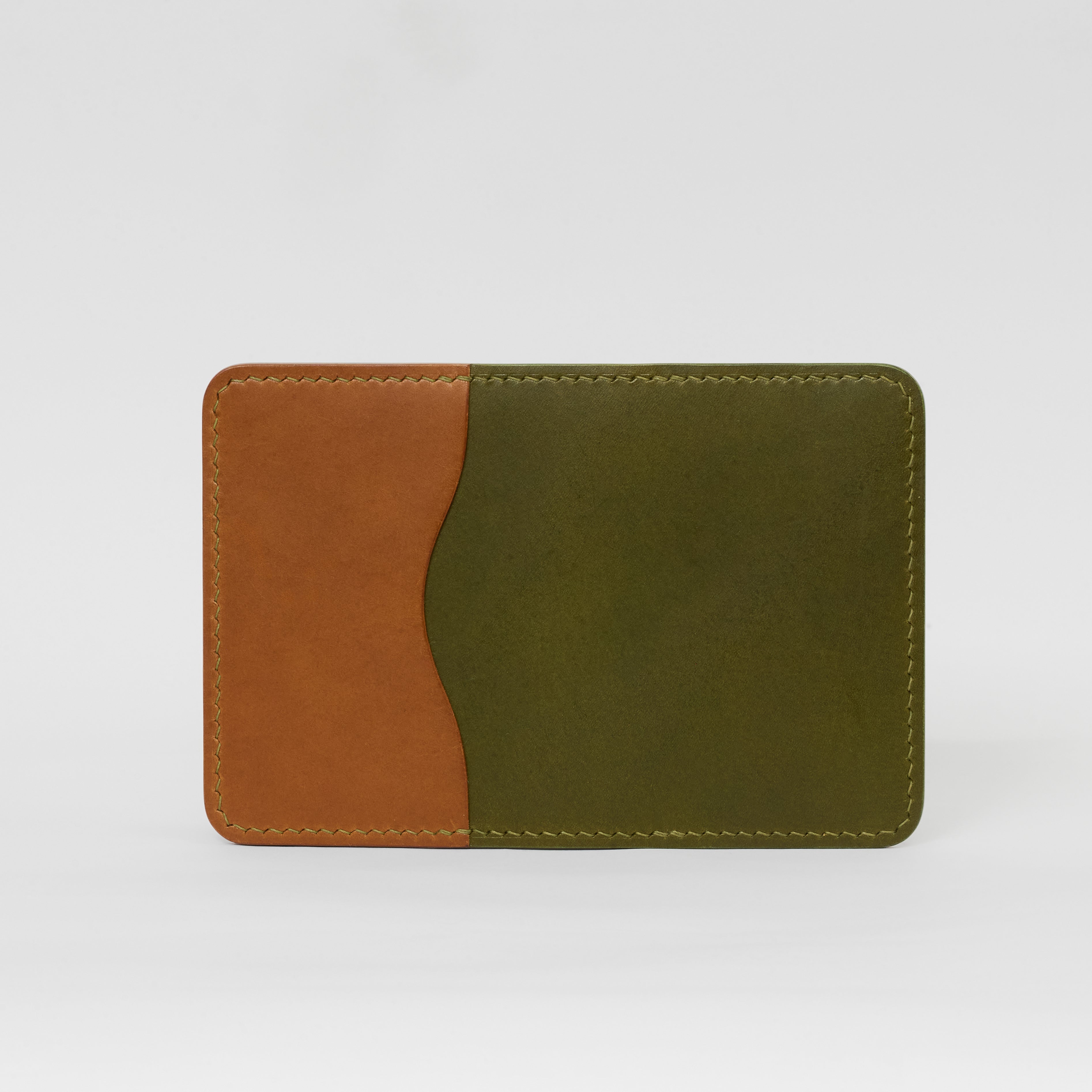 Atelish Buttero Two-Tone Slim Bifold Card Holder
