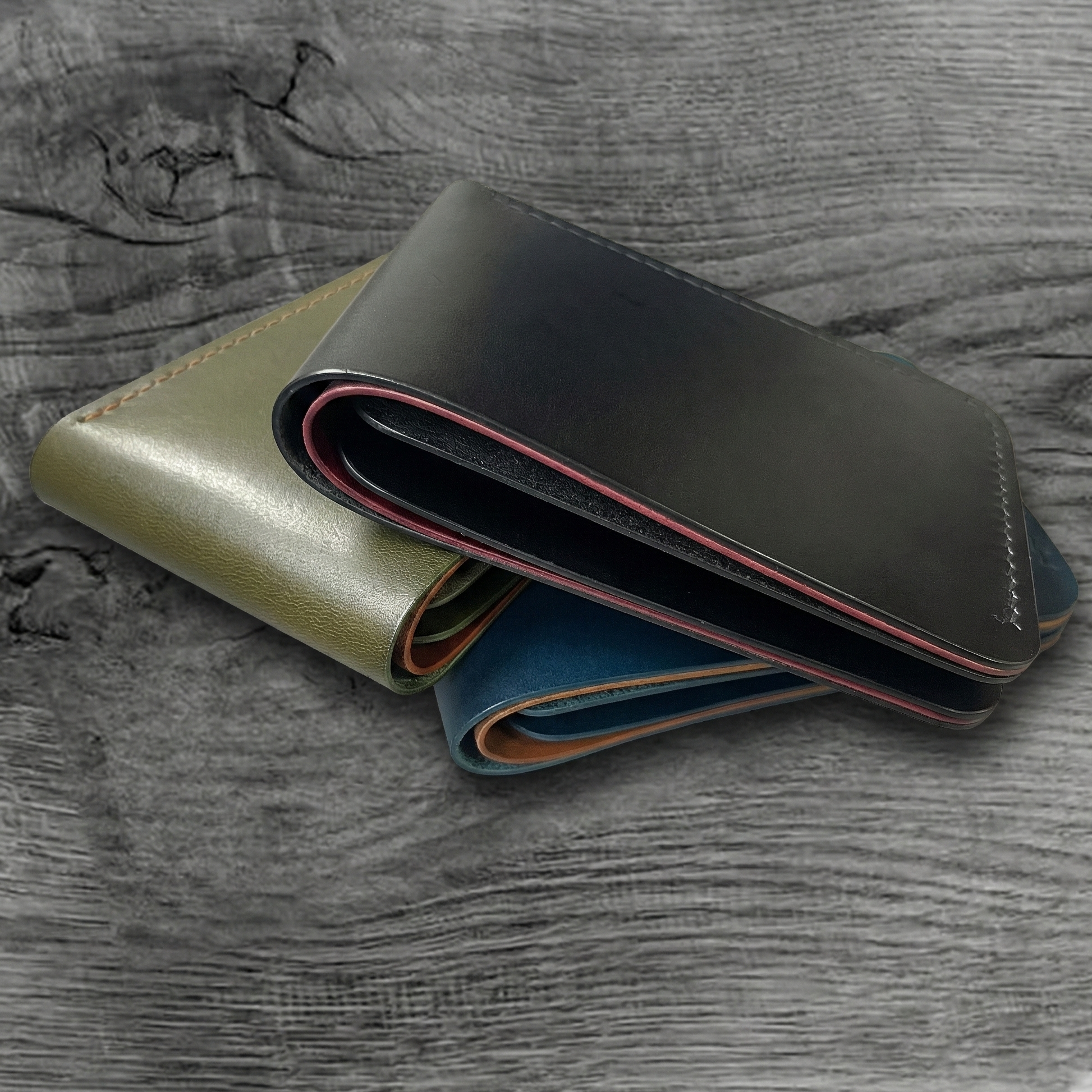 Minimalist Buttero Leather Bifold Wallet